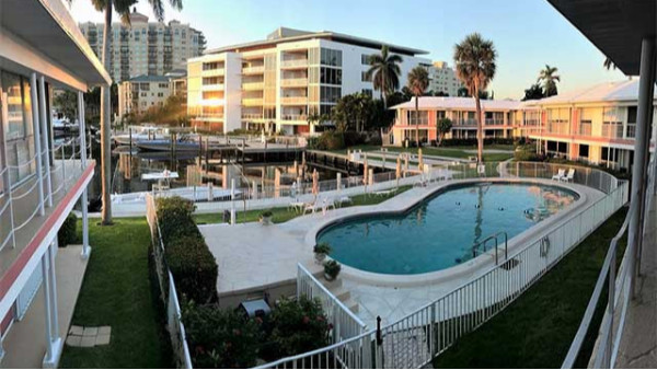 游泳池設(shè)備哪里有買(mǎi),貴不貴? 游泳池設(shè)備哪里有買(mǎi),貴不貴?